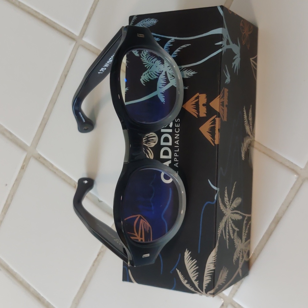 Caddis Wynton reading glasses 1.75